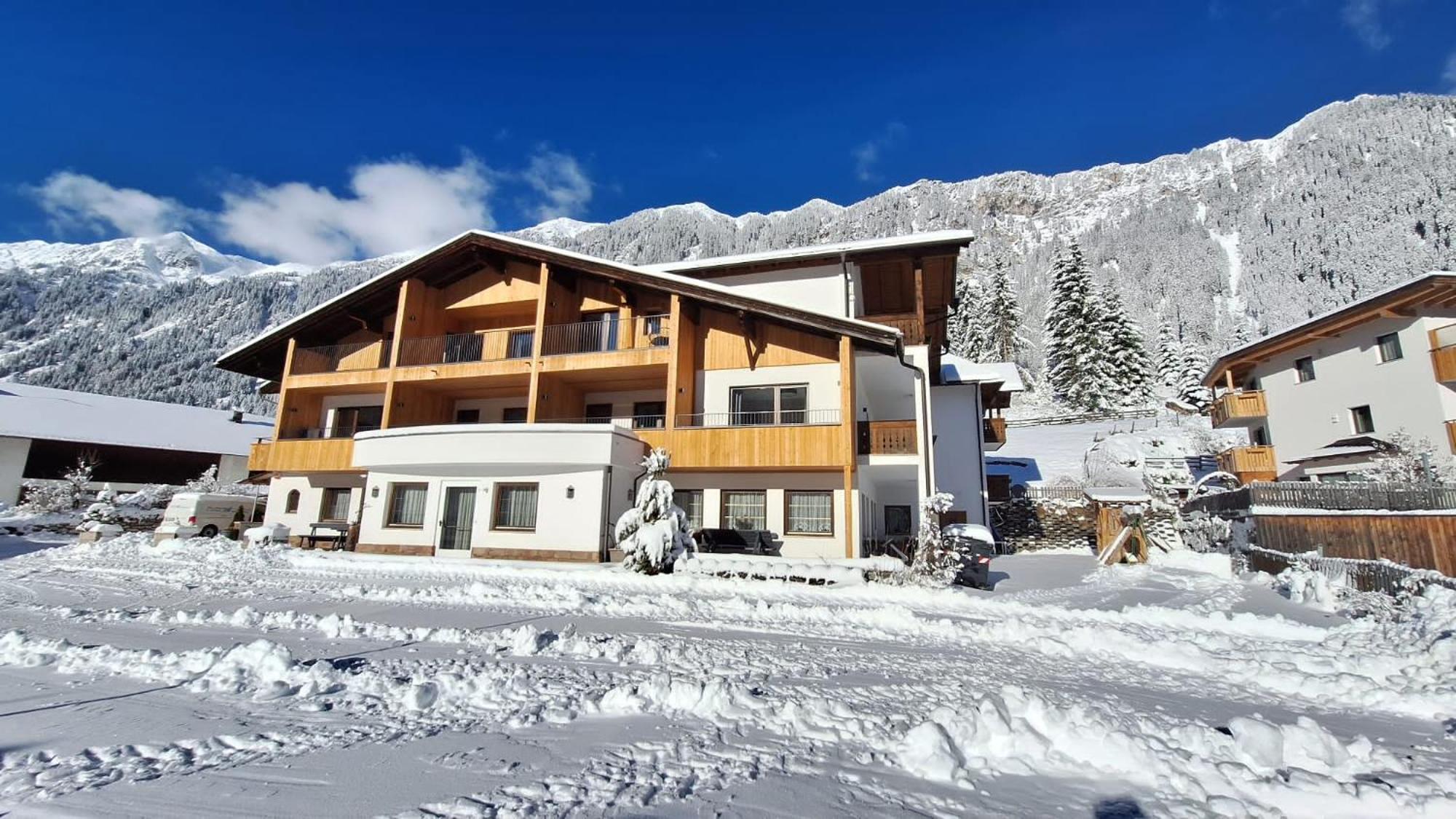 Alpenspitz Appartements - Garni - B&B Racines Exterior foto